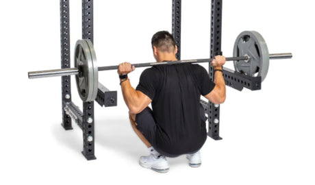 The Best Gear for Training Alone: Stay Safe &Lift Heavy